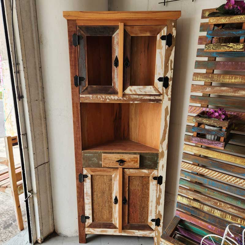 Armário de canto para despensa