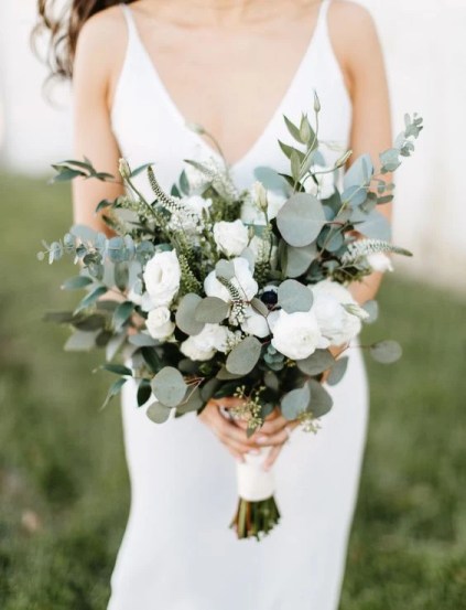 como cuidar de um buquê de flores verdes