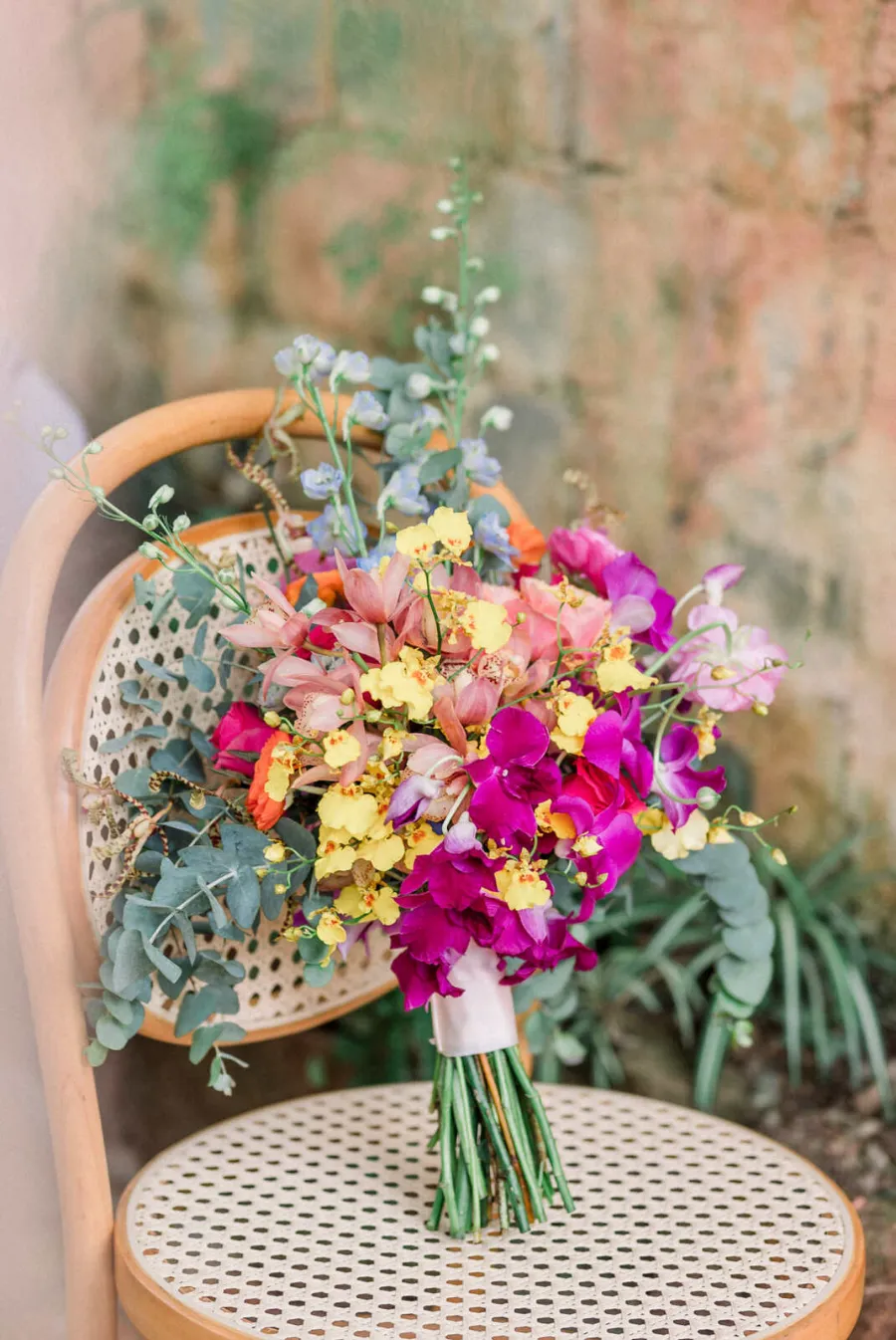 como cuidar de um buquê de flores verdes