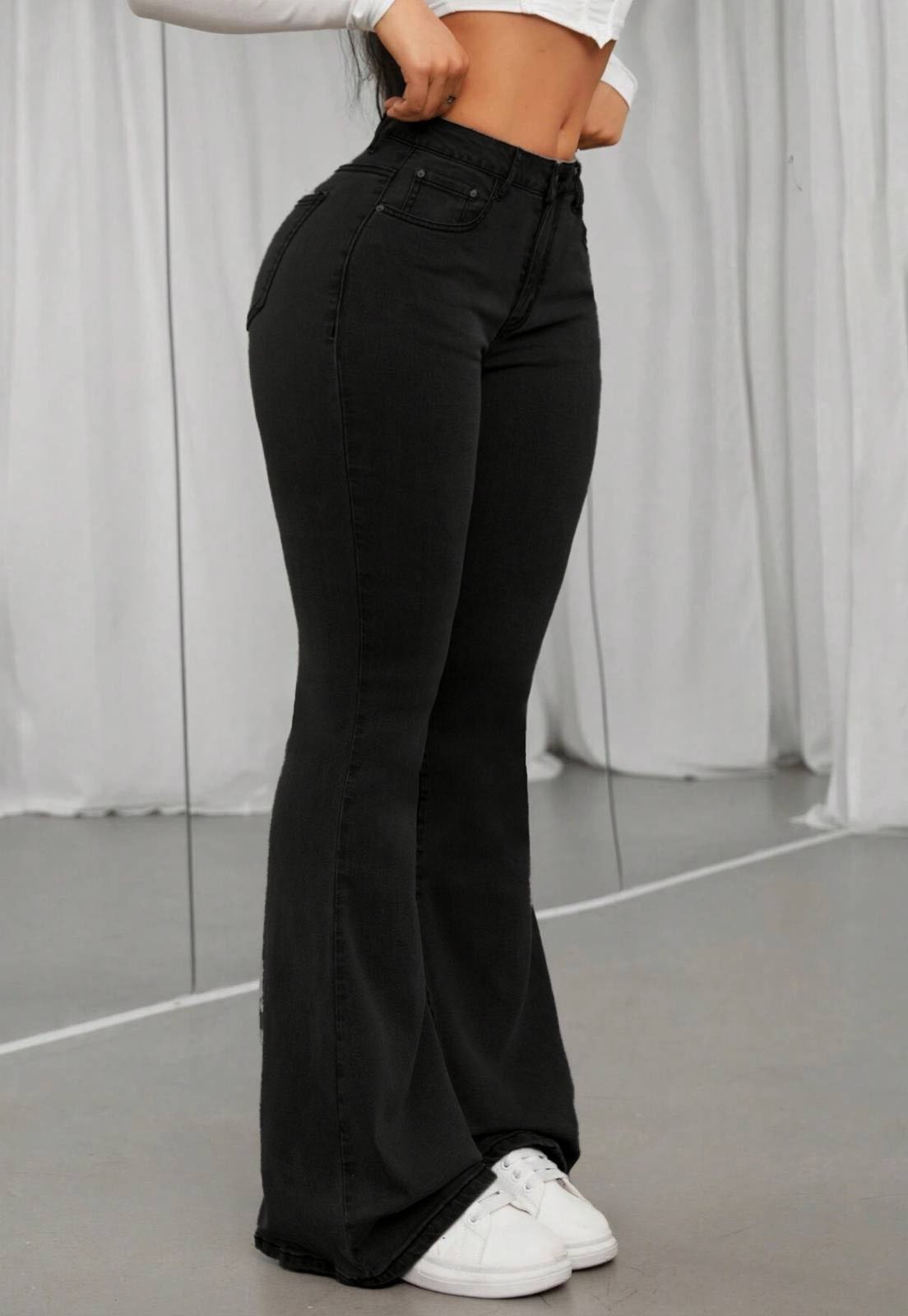 calça flare levanta bumbum