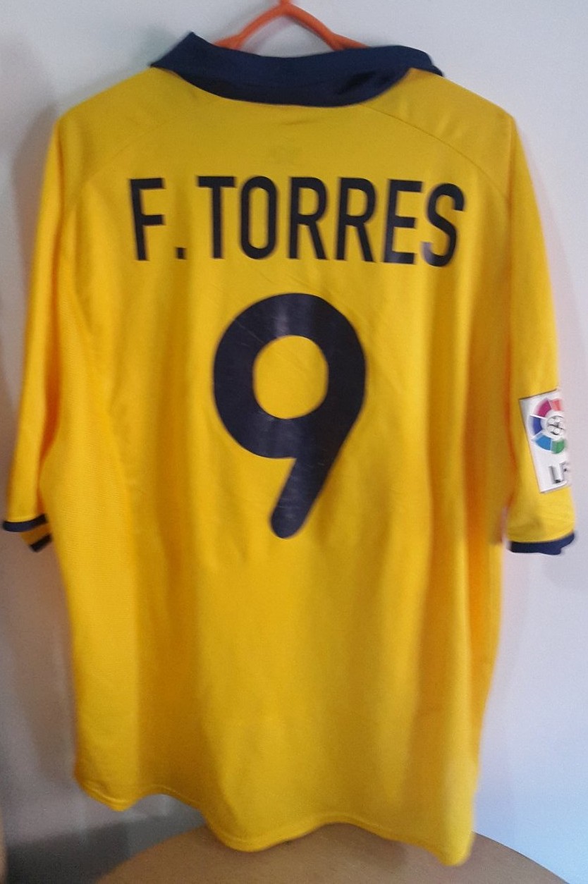 detalhes técnicos da camisa Nike Brasil 2002