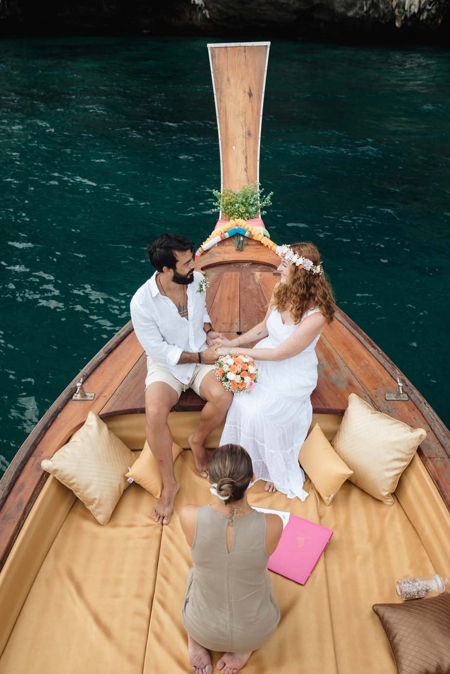 casamento na praia com barco