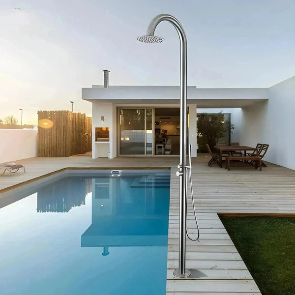 Chuveiro externo de parede