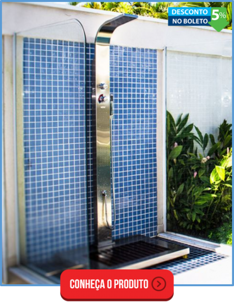 Chuveiro externo com acabamento escovado