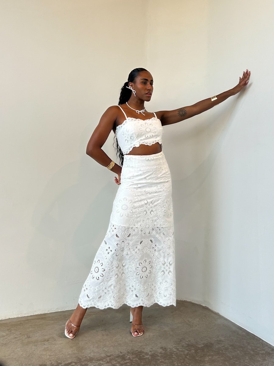 Conjunto saia longa e cropped em viscolinho