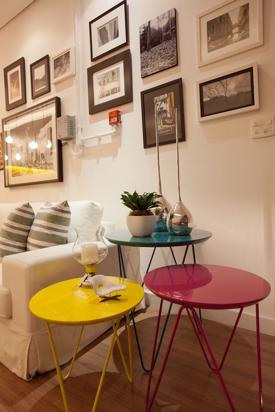 decoração mesa lateral sofá