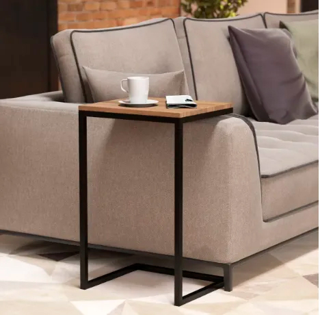 erros comuns ao decorar mesa lateral do sofá