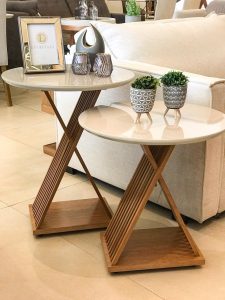 decoração mesa lateral sofá