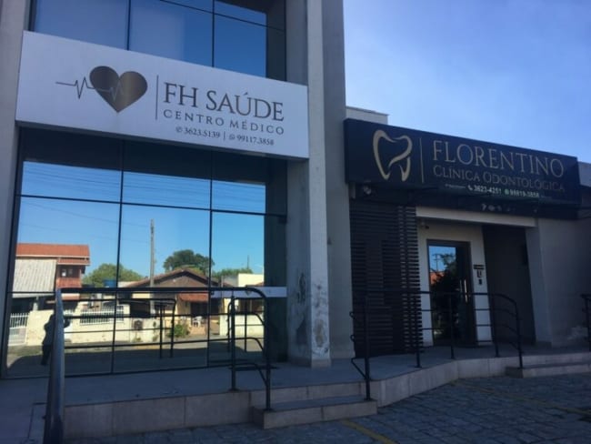 fachada consultório odontológico sustentável