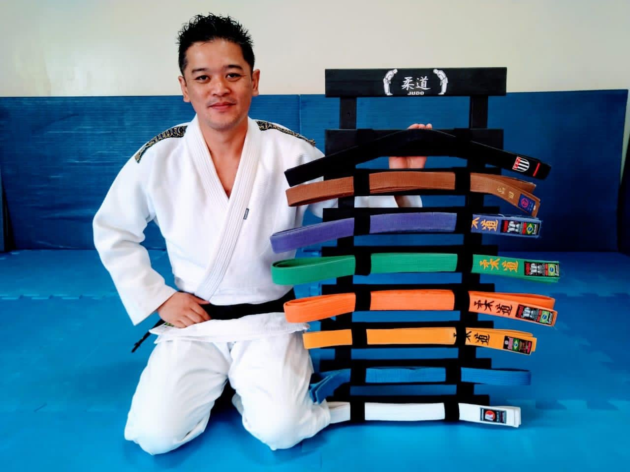 faixas de judô coloridas