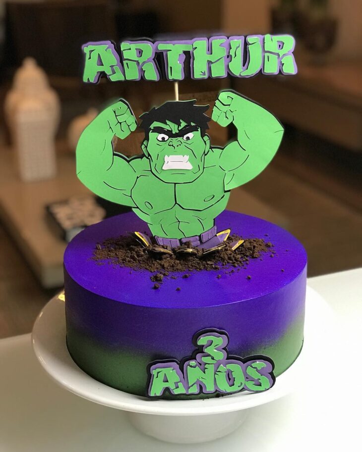 Bolo do Hulk quadrado