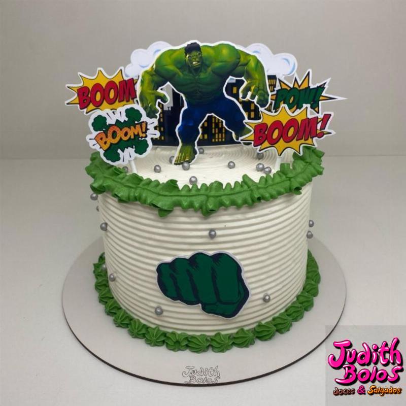 Bolo do Hulk redondo