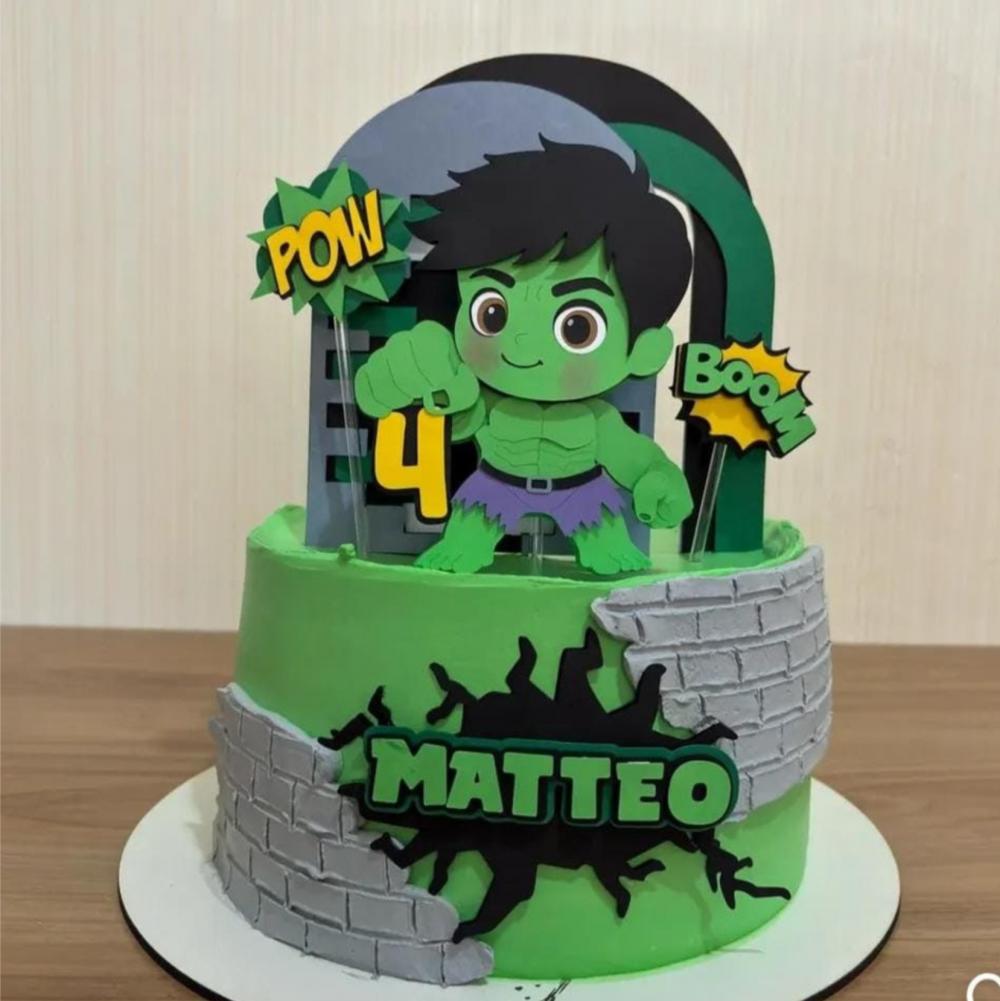 Bolo do Hulk quadrado