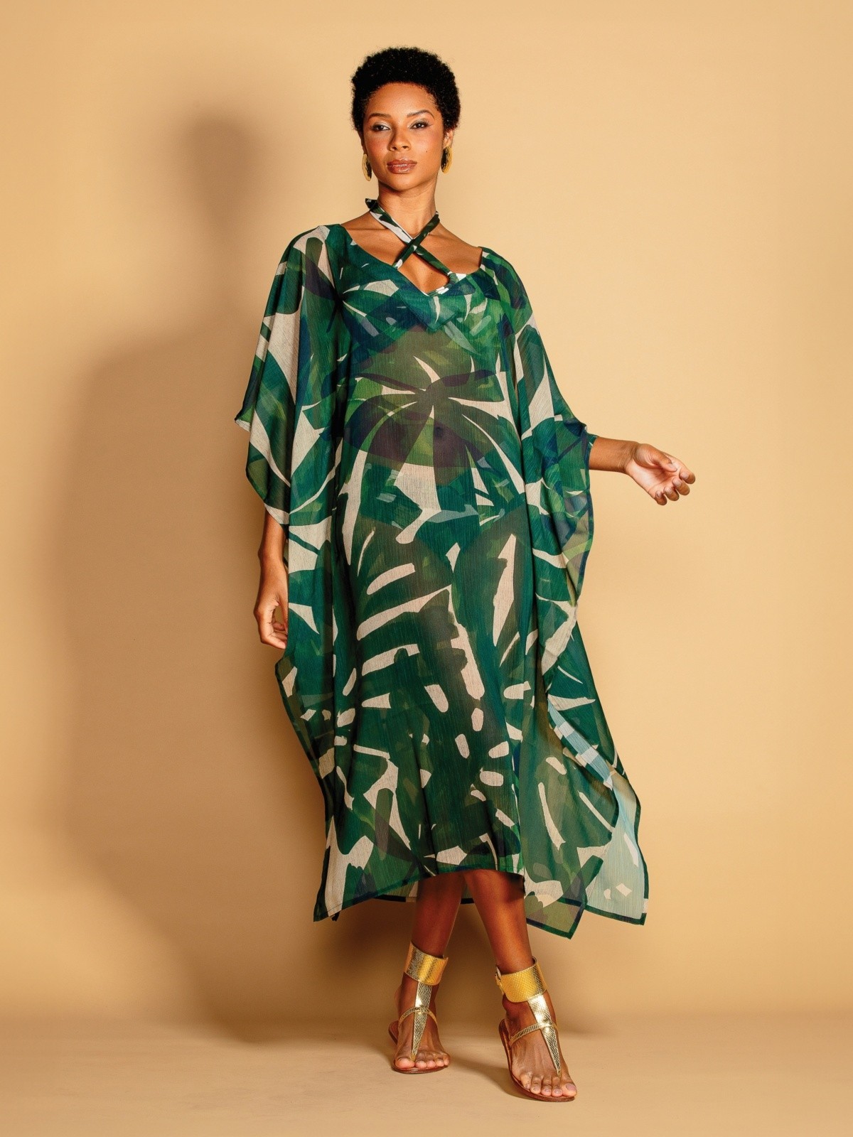 inspirações de looks com kaftan longo para festas