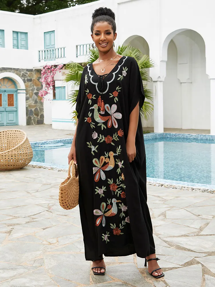 kaftan longo vs. vestido longo: qual escolher?