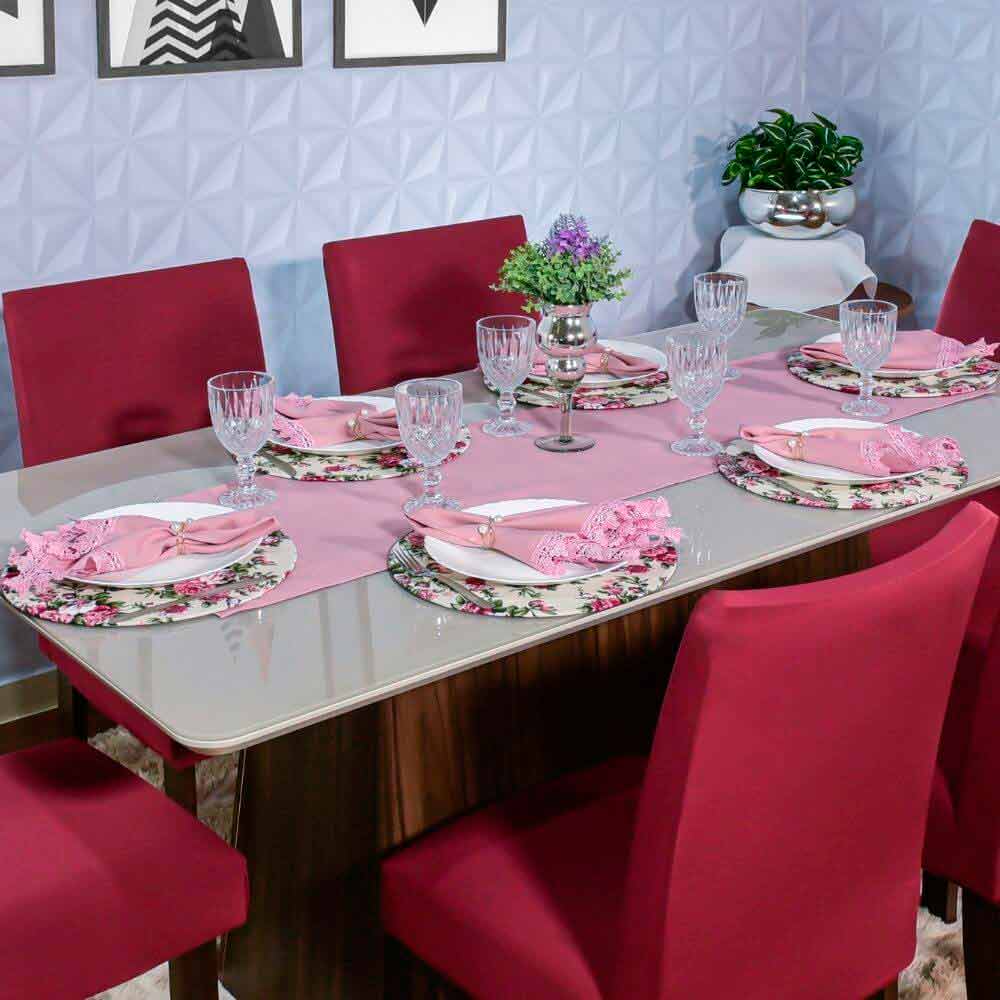 mesa posta ao ar livre almoço família