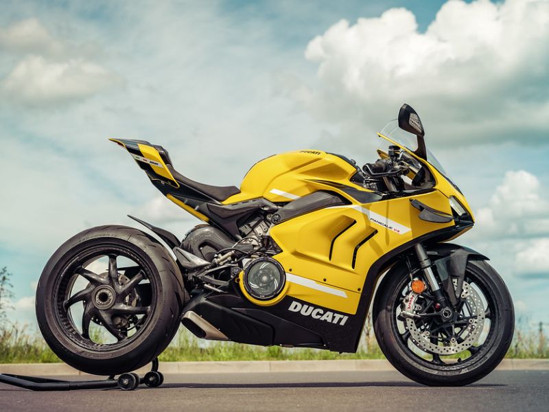 motocicletas com design italiano