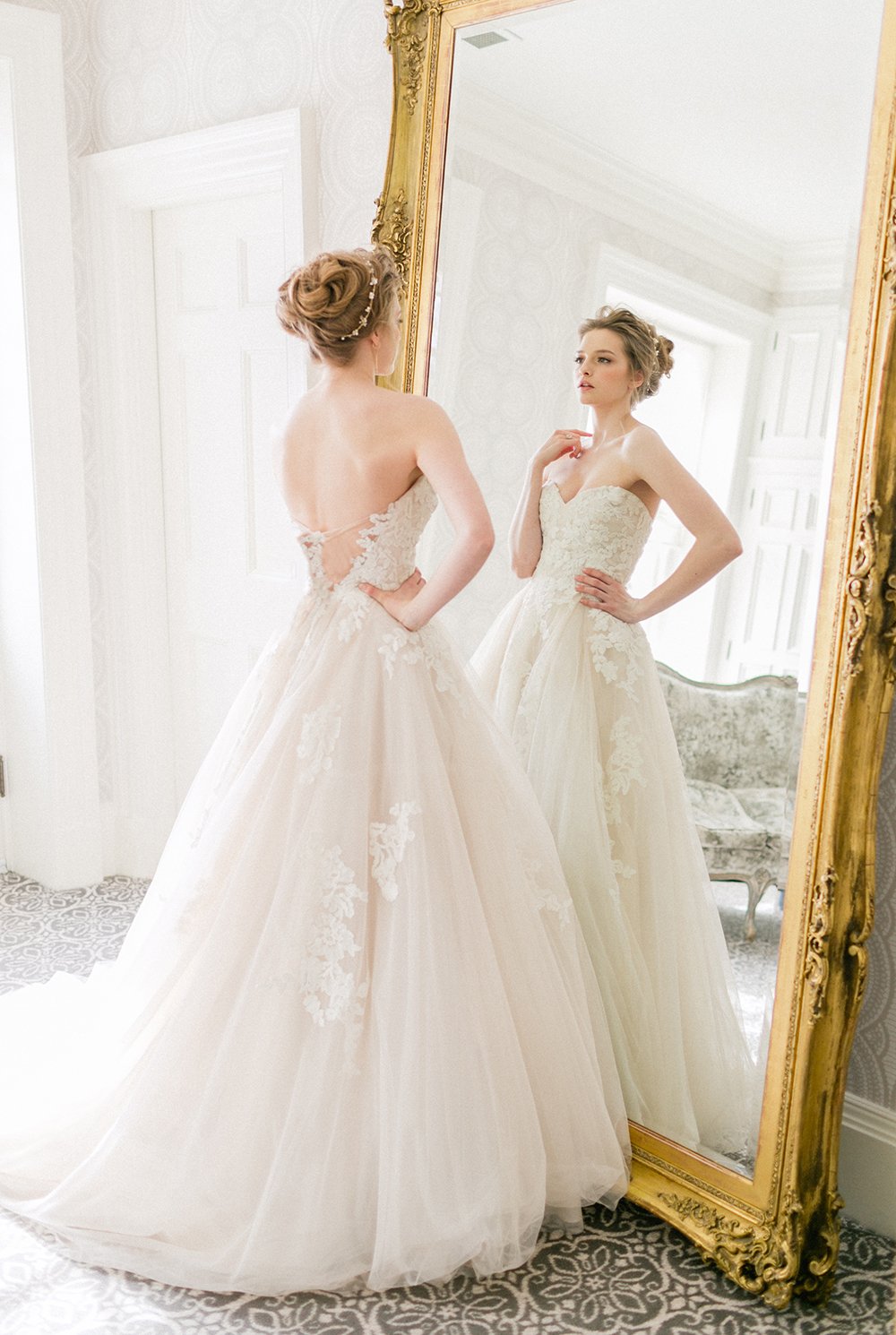 vestido de noiva minimalista para casamento civil