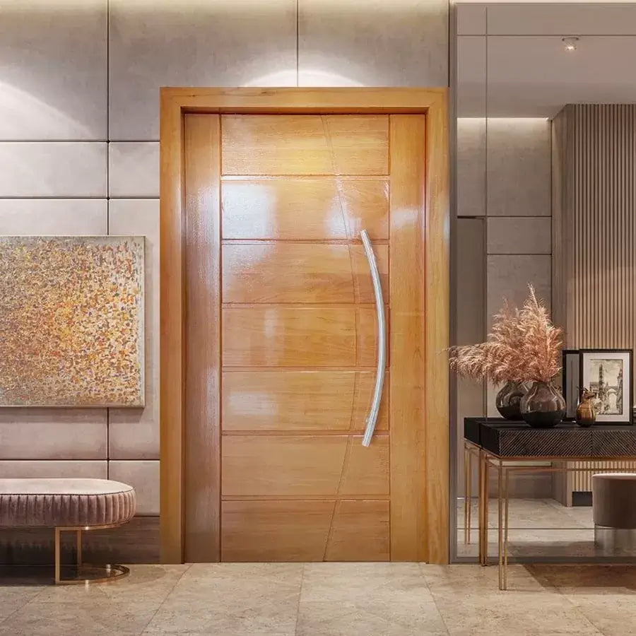 Porta de madeira grande sob medida