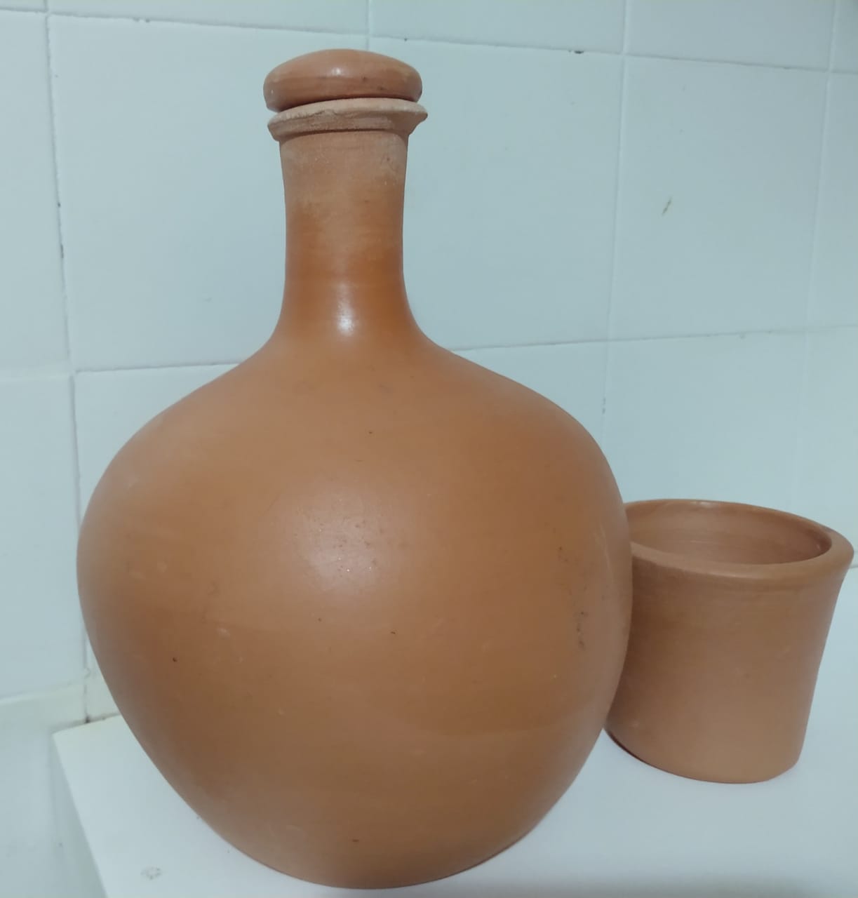 pote de barro para filtrar água