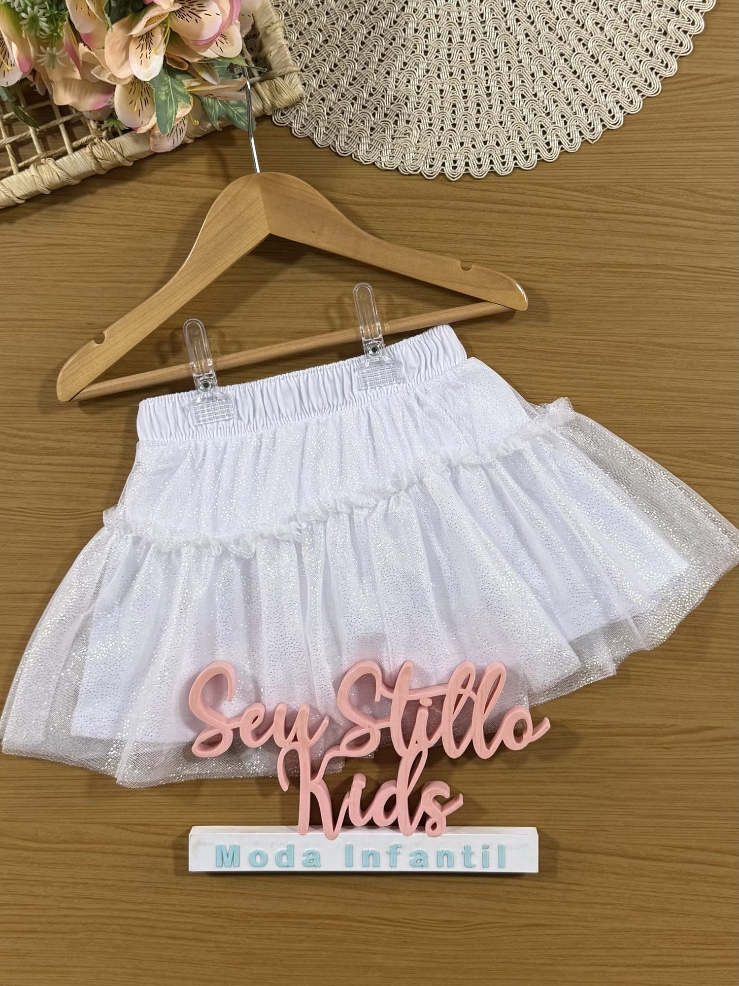 saia branca longa infantil