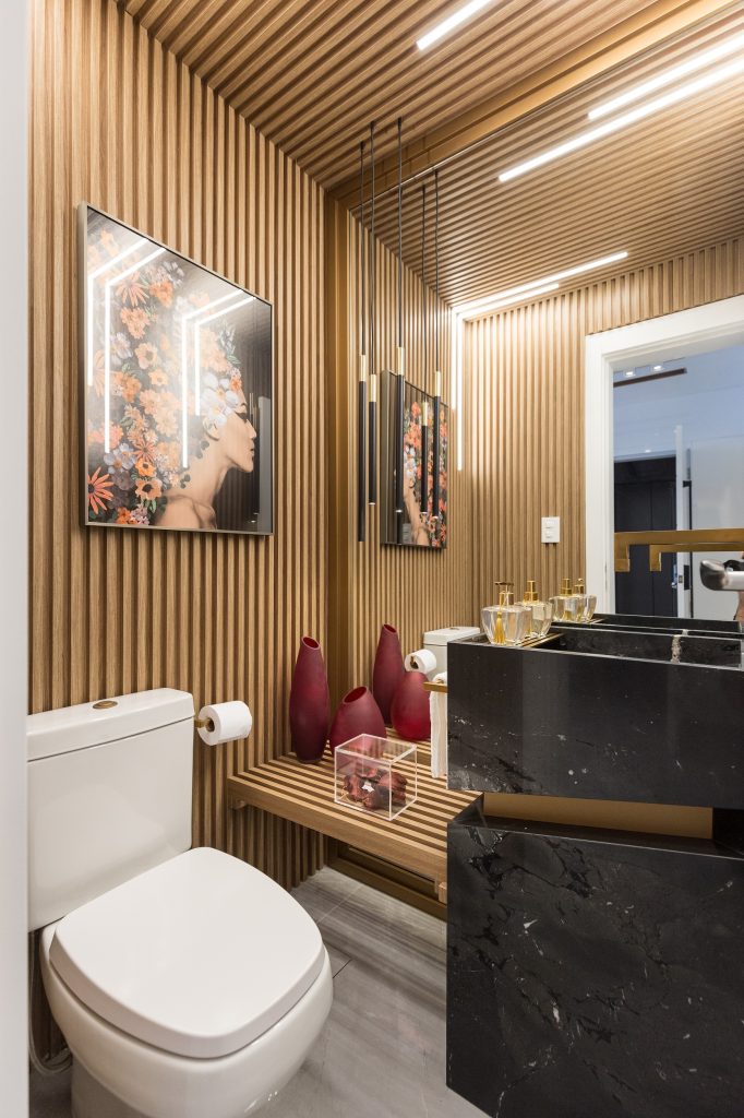 Madeira ripada em tetos