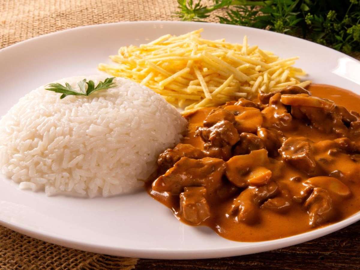 strogonoff de frango