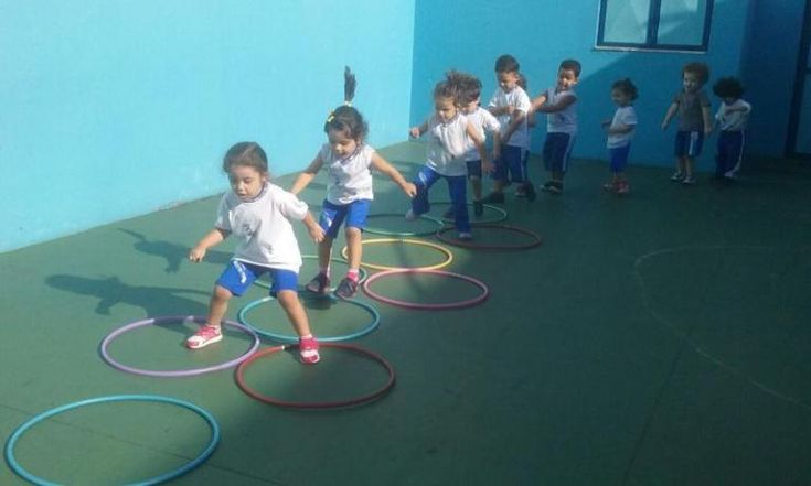 circuito de obstáculos para crianças
