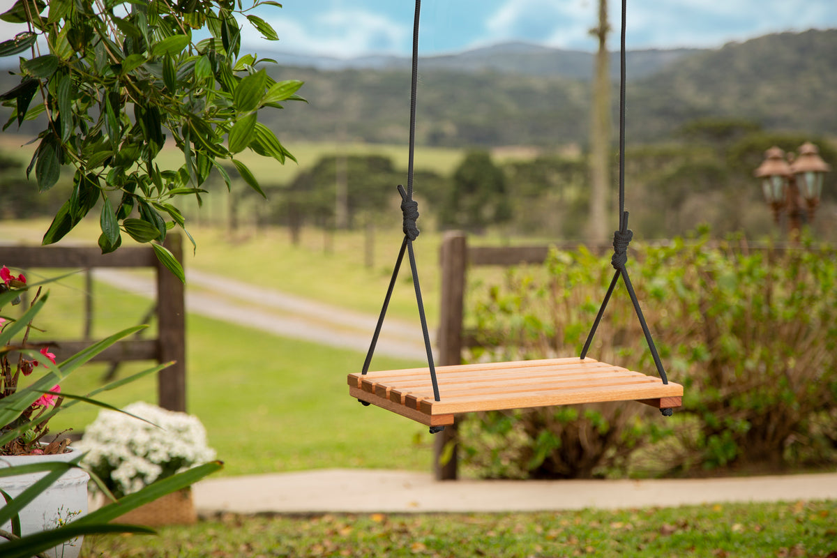balanço com suporte para quintal