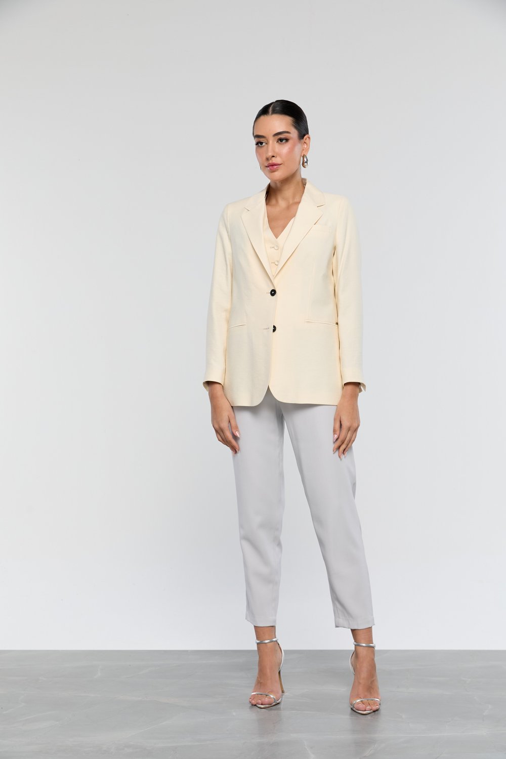 blazer dourado feminino paetês