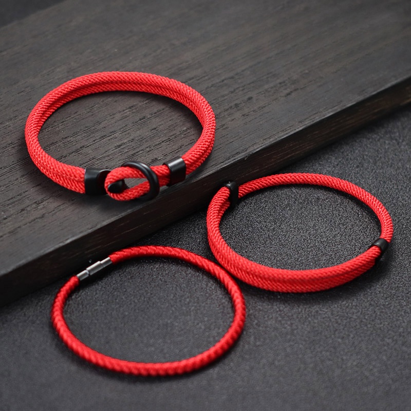 pulseira de tecido com fecho