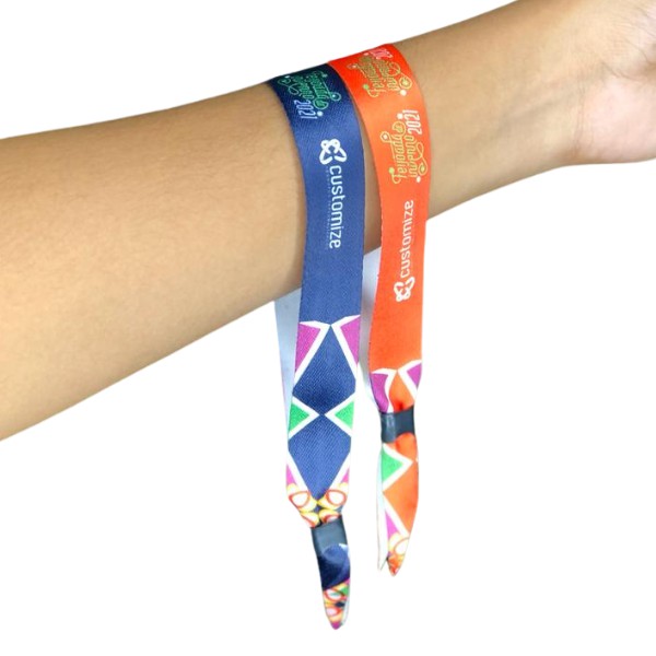 pulseira de tecido artesanal