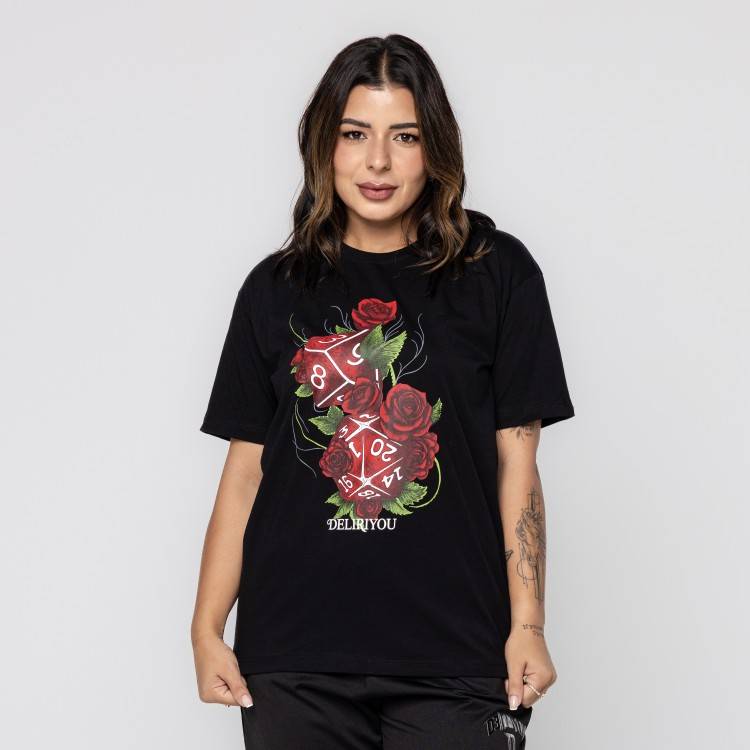 camiseta diferentona feminina