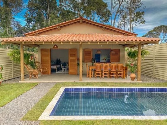 fachada com alpendre