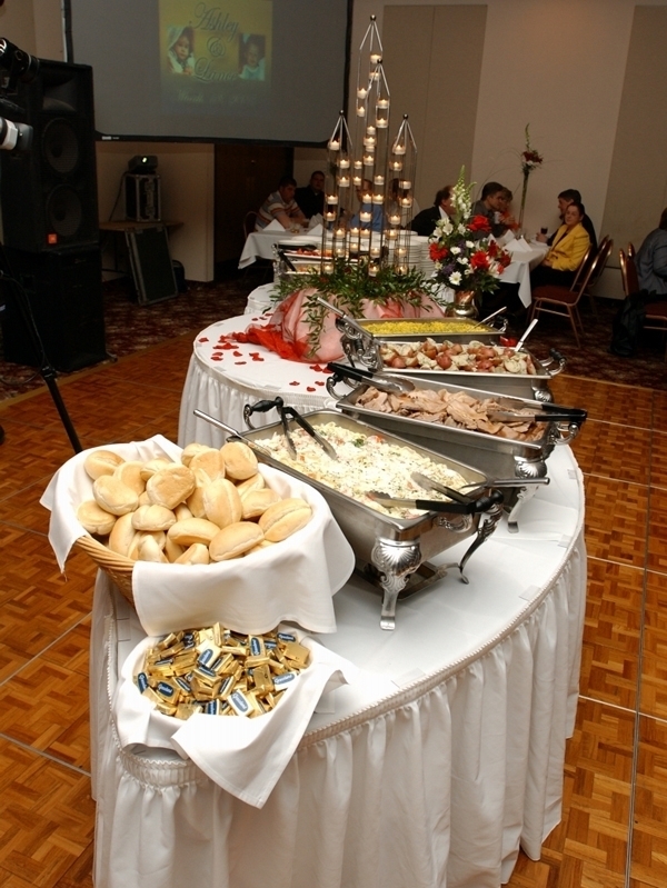 como planejar jantar romântico