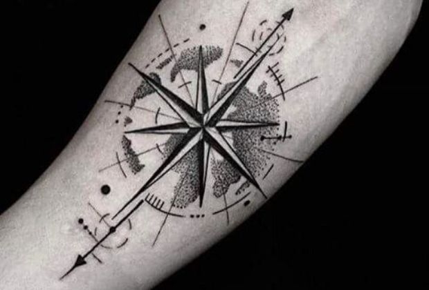 tatuagem de rosa braço homem