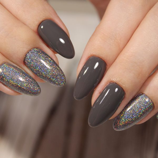 unhas em gel decoradas cinza e branco