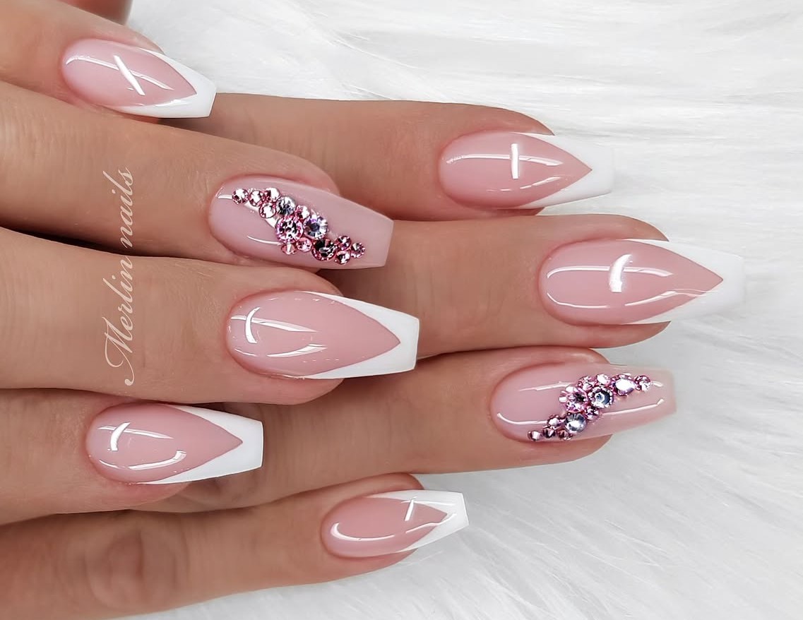 unhas de gel formatos e estilos