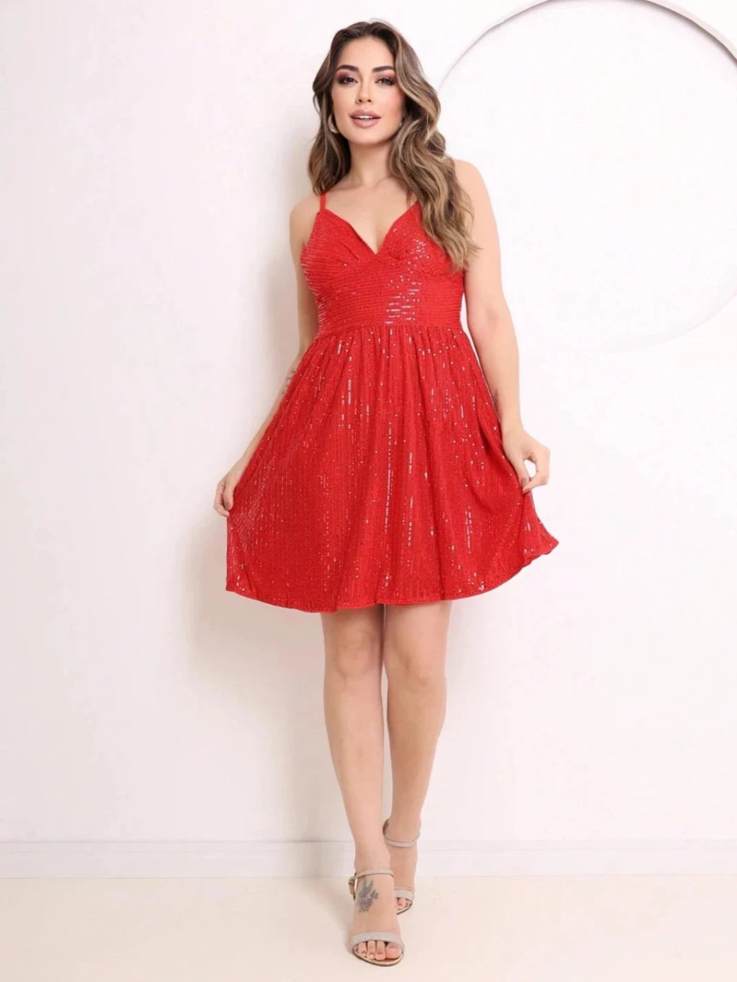 vestido vermelho curto sexy